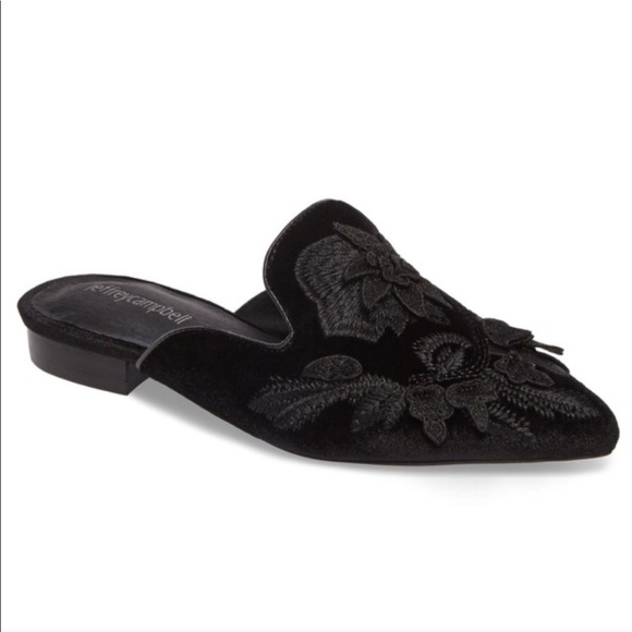 Jeffrey Campbell Shoes - NEW • Jeffrey Campbell • Claes Velvet Mule Black